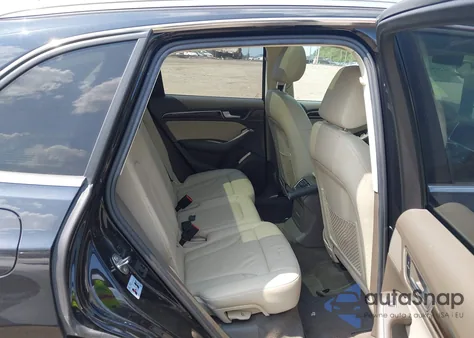 2014 Audi Q5 2.0T Premium z USA, uszkodzony, nr VIN WA1LFAFP8EA052980